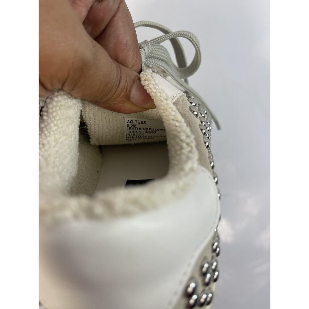 Aqua Shoes Womens Size 6.5 White AQ-TESS Studded Lined Sneakers New Box - Picture 9 of 12